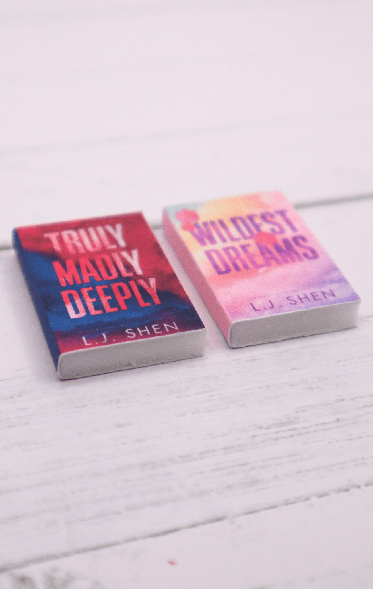 Mini Books - Forbidden Love