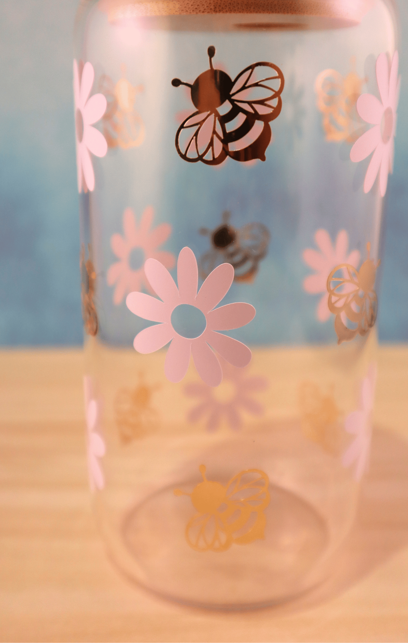 Glass Tumbler Daisies & Bees