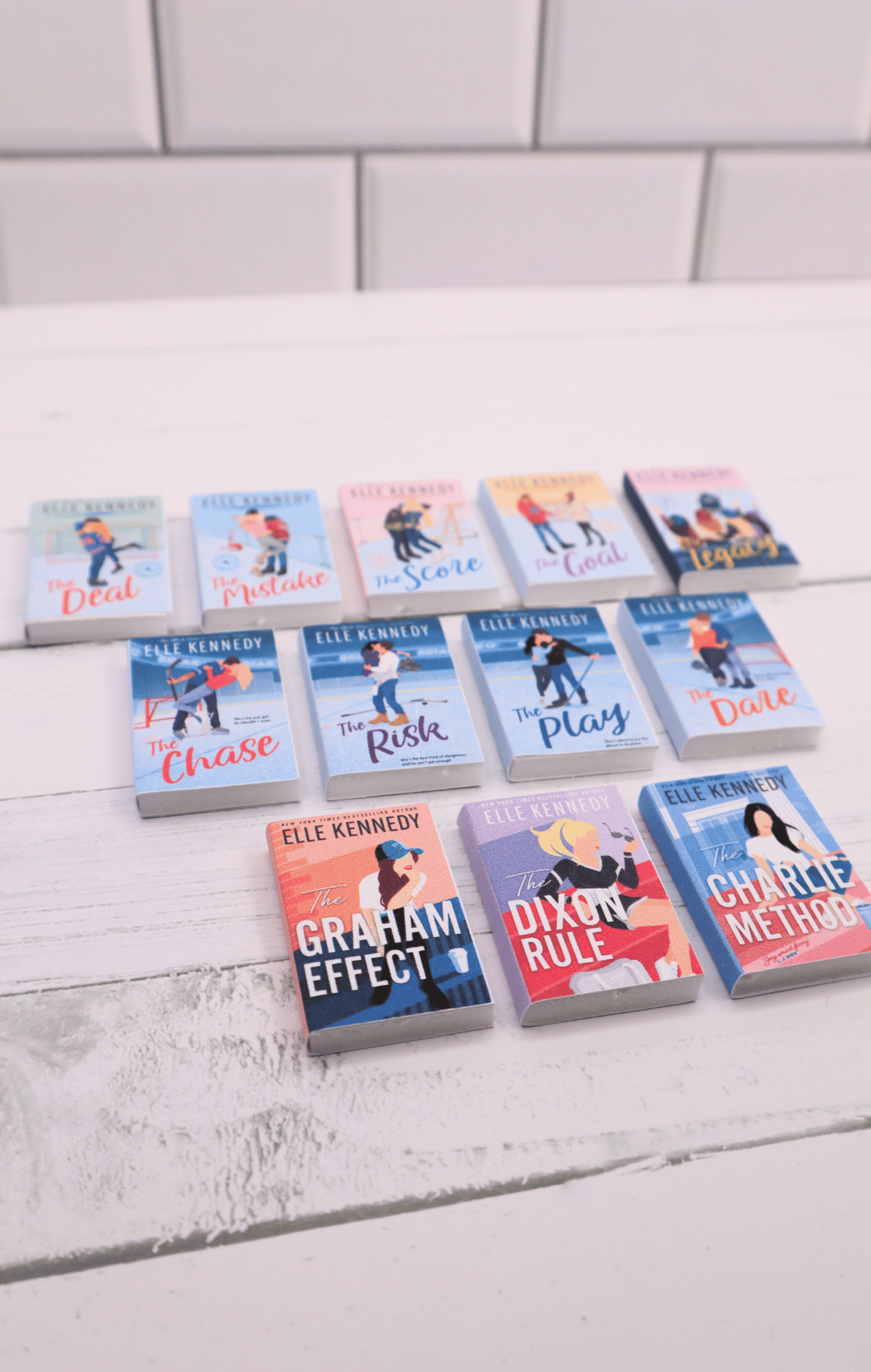 Mini Books - Elle Kennedy Briar U Collection