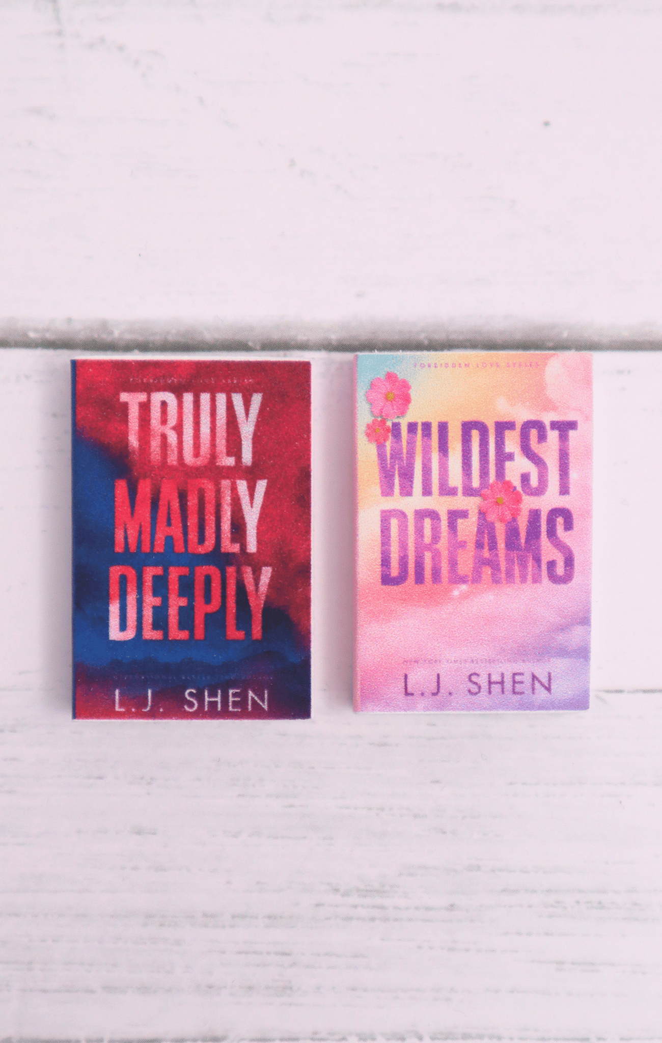 Mini Books - Forbidden Love