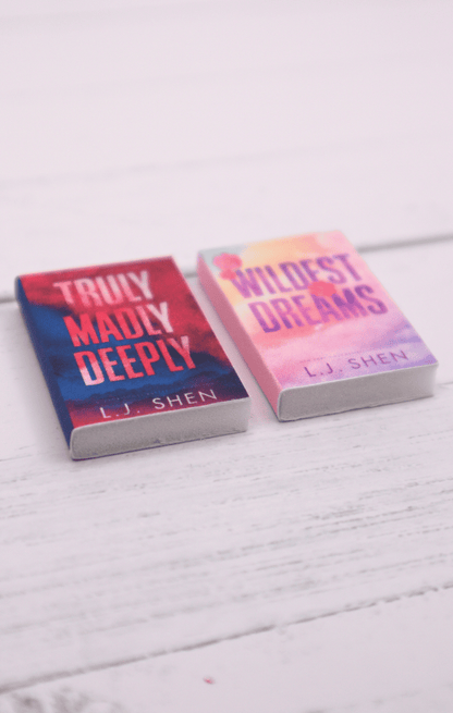 Mini Books - Forbidden Love