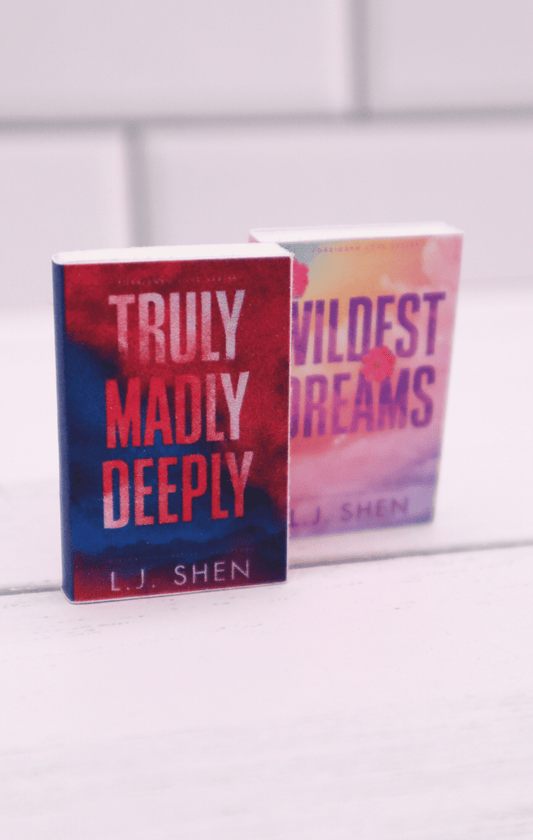 Mini Books - Forbidden Love