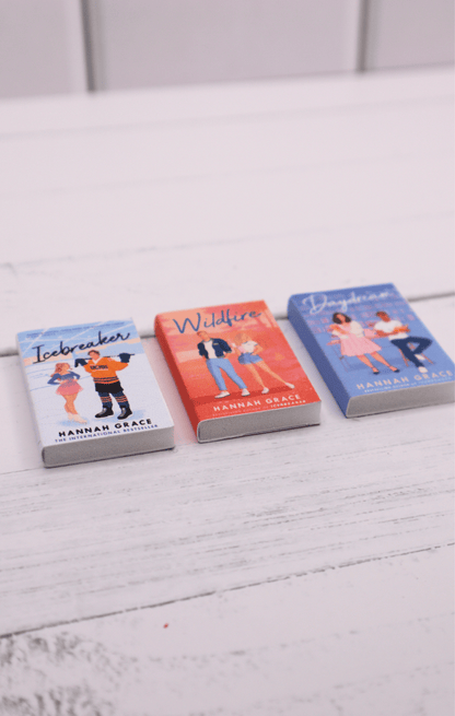Mini Books - Maple Hills