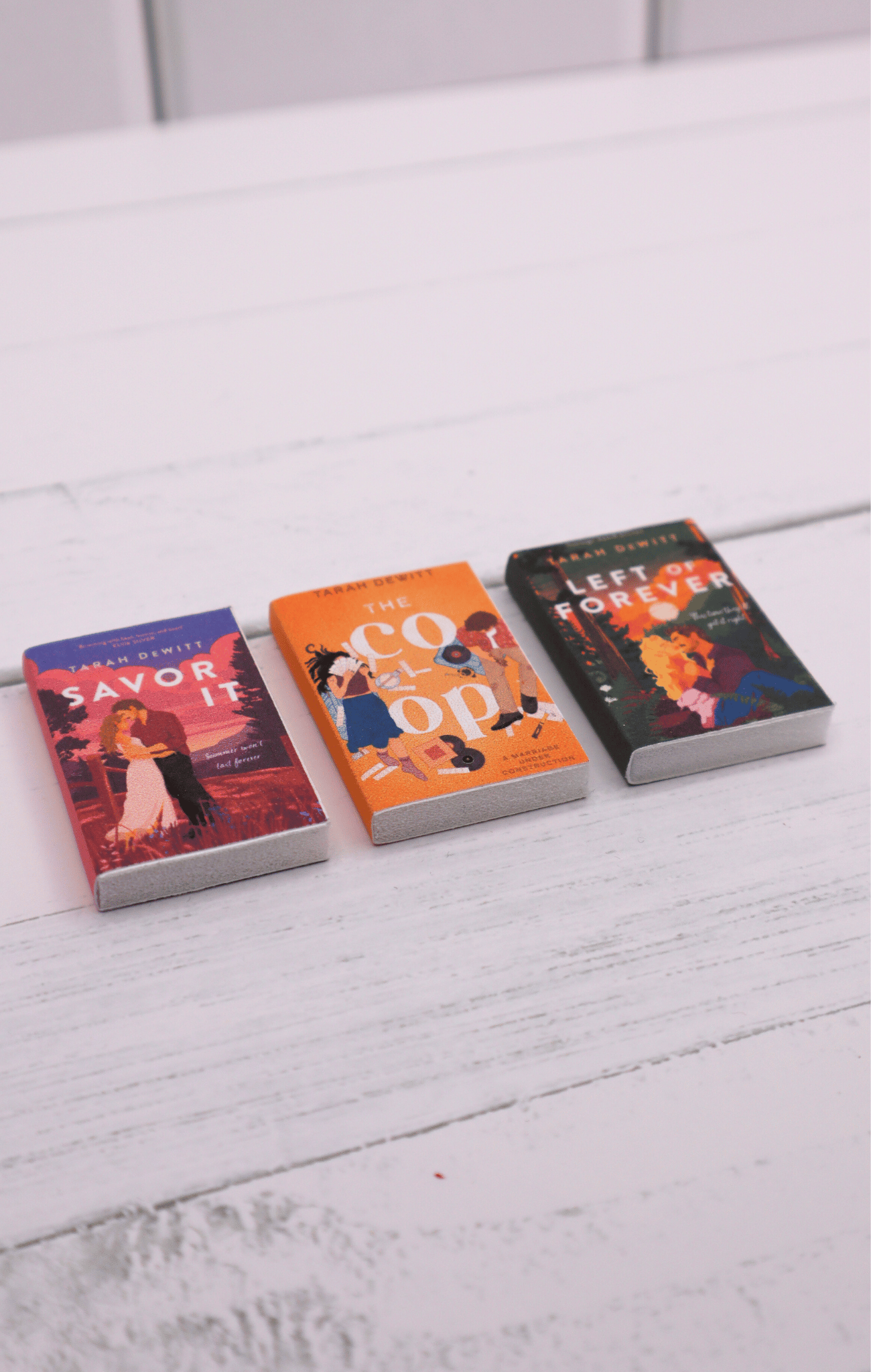 Mini Books - Tarah DeWitt Collection